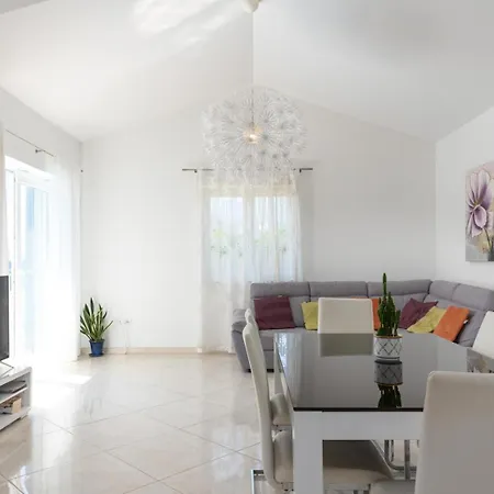 House - Monika Nova Vas (Porec)